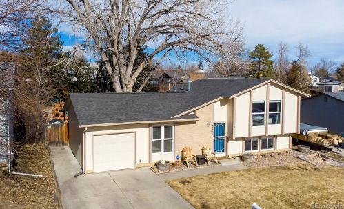 18947 61st Ave, Denver CO 80403-2103 exterior