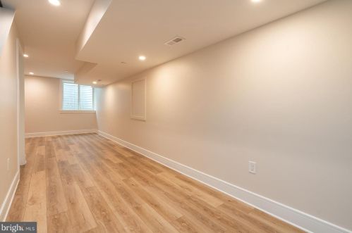 2302 Gordon St, Philadelphia PA 19132-4631 exterior