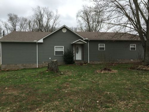 105 Liberty Rd, Harrisburg, IL 62946-4353