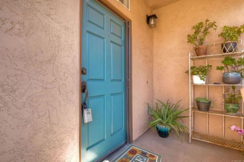 3535 Cameo Dr, Oceanside CA  92056-6374 exterior