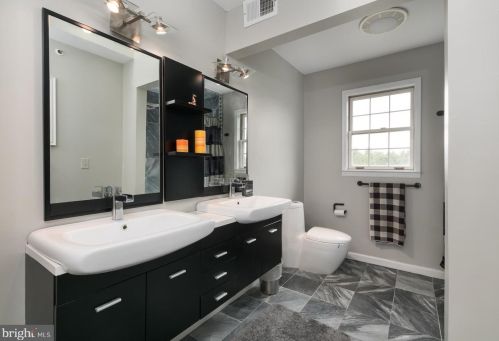 152 Butler Rd, Princeton NJ  08540-8503 exterior