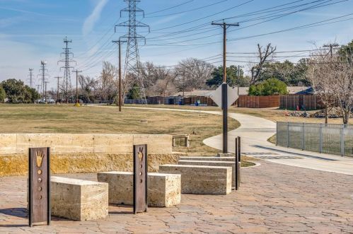 3115 Chapel Downs Dr, Dallas TX  75229-5834 exterior