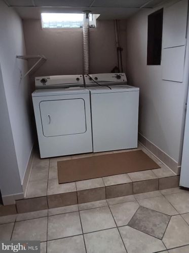 2550 11 St, Philadelphia PA  19123-1135 exterior