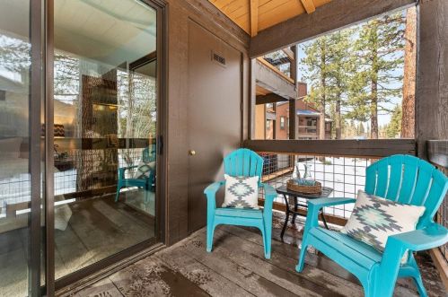 3102 Silver Strike, Truckee CA  exterior