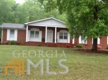 815 Pinecrest Dr, Manchester, GA 31816-1928