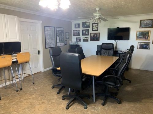 920 Cable St, Conroe TX  77301-2211 exterior