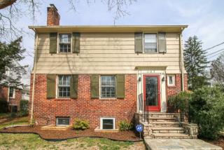 107 Greenwood Dr, Millburn NJ  07041-1406 exterior