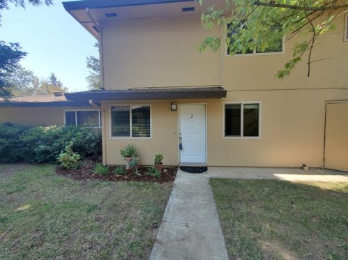 2842 Bidwell St, Davis, CA 95618-0328
