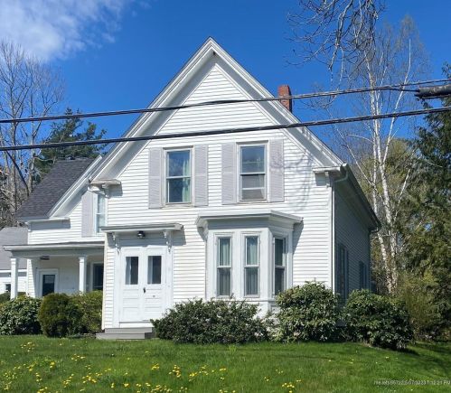 11 Union St, Camden, ME 04843-2015