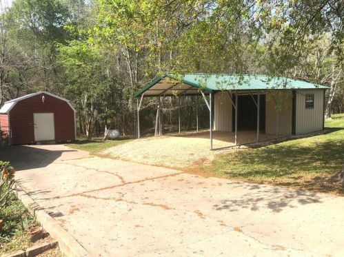 61 Happiness Holw, Stephen Creek, TX 77331-4797
