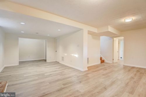 1606 Northcrest Dr, Silver Spring MD 20904-1456 exterior