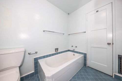 239 Evelyn Dr, Anaheim CA  92805-3419 exterior