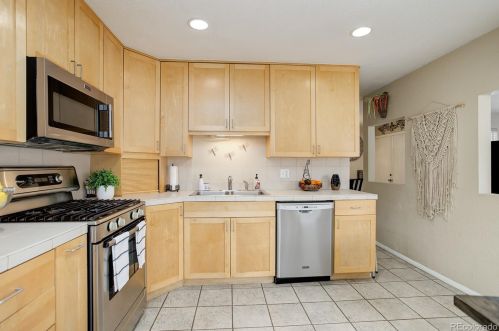 2748 Xanadu Way, Denver CO  80014-3443 exterior