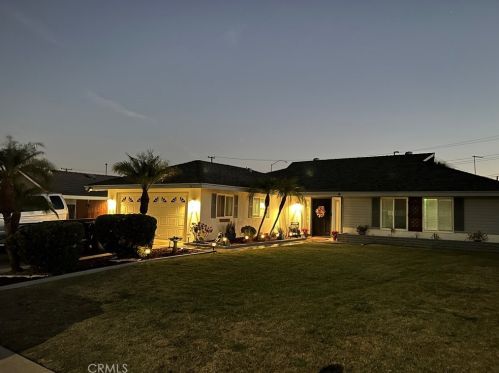 6027 Portsmouth St, Chino, CA 91710-2755