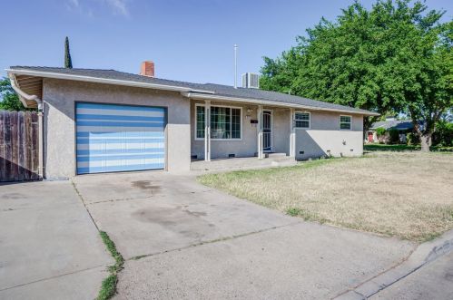 956 24th St, Merced, CA 95340-3543