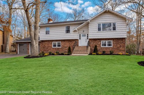 49 Butterfly Rd, Jackson Twp, NJ 08527-2835