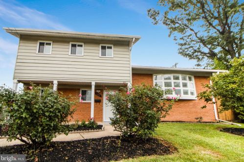 10911 Breewood Ct, Silver Spring MD 20901-1006 exterior