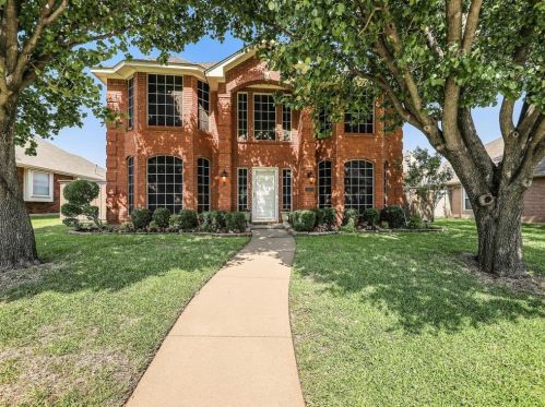 3930 Luke Ln, Carrollton, TX 75007-1325