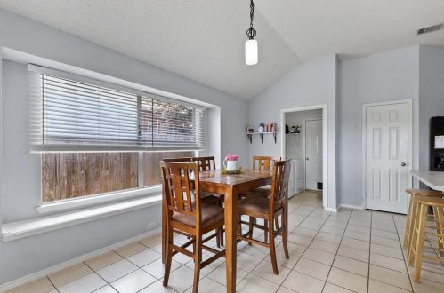 5601 Seafield Ln, Fort Worth TX  76135-2531 exterior