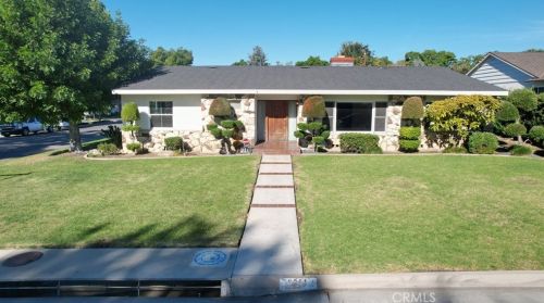 8261 Edmaru Ave, Whittier, CA 90602-2838