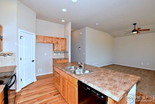 2686 Emerald St, Loveland CO 80537-2013 exterior