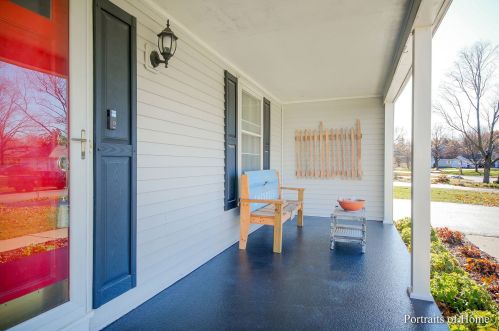 1030 Bluestem Ln, Batavia, IL 60510-3304