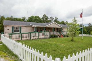 180 Gifford Ln, Hohenwald, TN 38462-2598