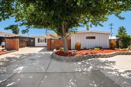 1097 Wayside Ave, El Cajon, CA 92021-4623