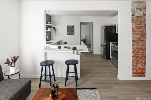 4555 Lincoln St, Englewood CO  80113-5732 exterior