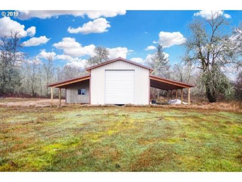 809 Main Camas Rd, Camas Valley, OR 97416-9741