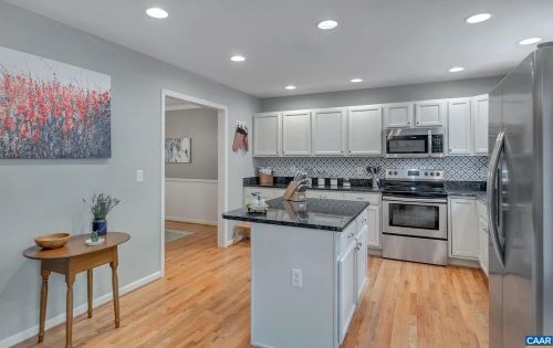 57 Amethyst Rd, Bybee VA  22963-2414 exterior