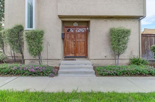 10957 Edinger Ave, Santa Ana, CA 92708-1108