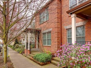 2470 Thurman St, Portland OR  97210-2523 exterior