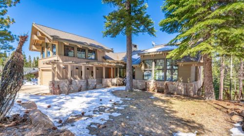 1721 Grouse Rdg, Truckee CA  96161-4033 exterior