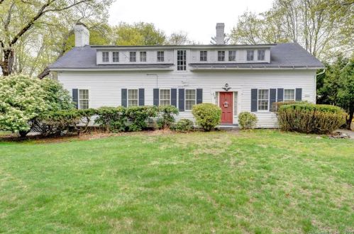 210 Willimantic Rd, North Windham, CT 06235-2513