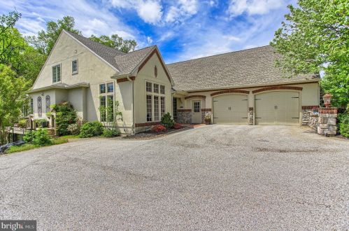 130 Valmere Path, York, PA 17403-4565
