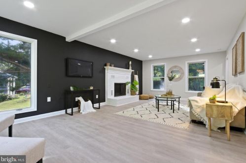 8373 Reservoir Rd, Fulton, MD 20759-9622