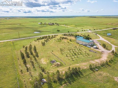 13180 Oil Well Rd, Calhan, CO 80808-9425