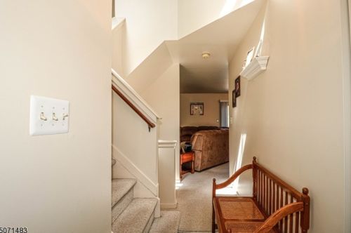 41 Green Heron Dr, Hackettstown, NJ 07840-3329