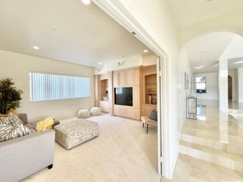 971 Koae St, Honolulu HI  96816-5004 exterior