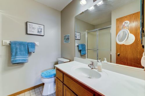 14795 Endicott Way, Saint Paul MN  55124-6492 exterior