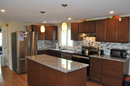 16 Pearson Dr, Dover, NH 03820-4621