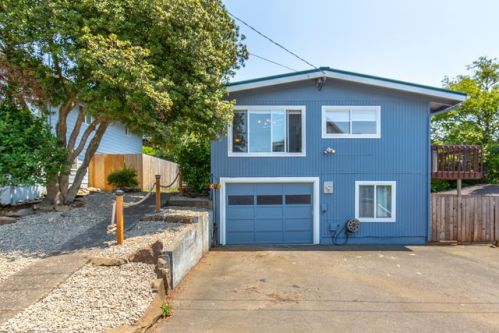 2826 Oar Ave, Kernville, OR 97367-4375