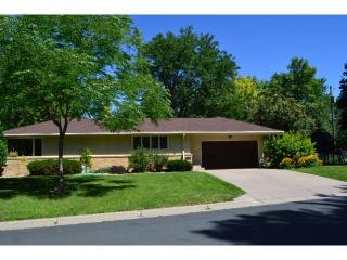2902 Idaho Ave, Minneapolis MN  55426-3317 exterior