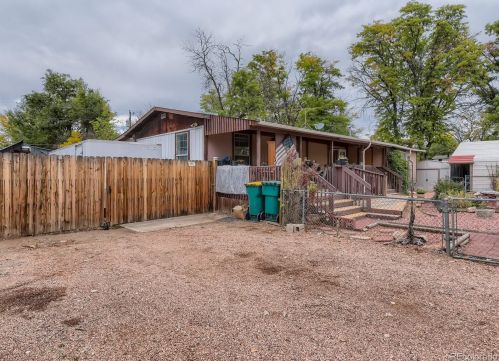 418 Willow Dr, Denver, CO 80603-5761