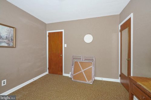 5142 Garfield Ave, Camden NJ 08109-1756 exterior