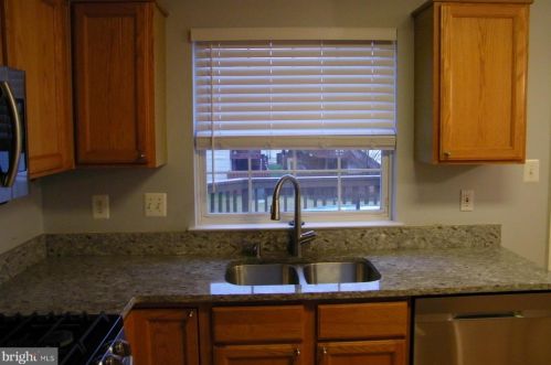 6406 Andrew Matthew Ter, Springfield VA  22150-7826 exterior