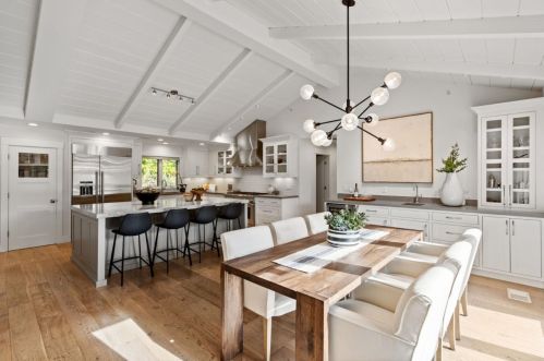 1330 Fairway Dr, Los Altos CA 94024-5358 exterior