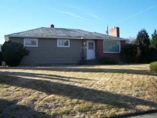 1308 Everett Ave, Spokane WA  99207-3333 exterior