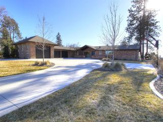 130 High Dr, Spokane, WA 99203-2757